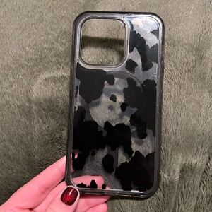 iPhone 14 Pro Cow Otterbox